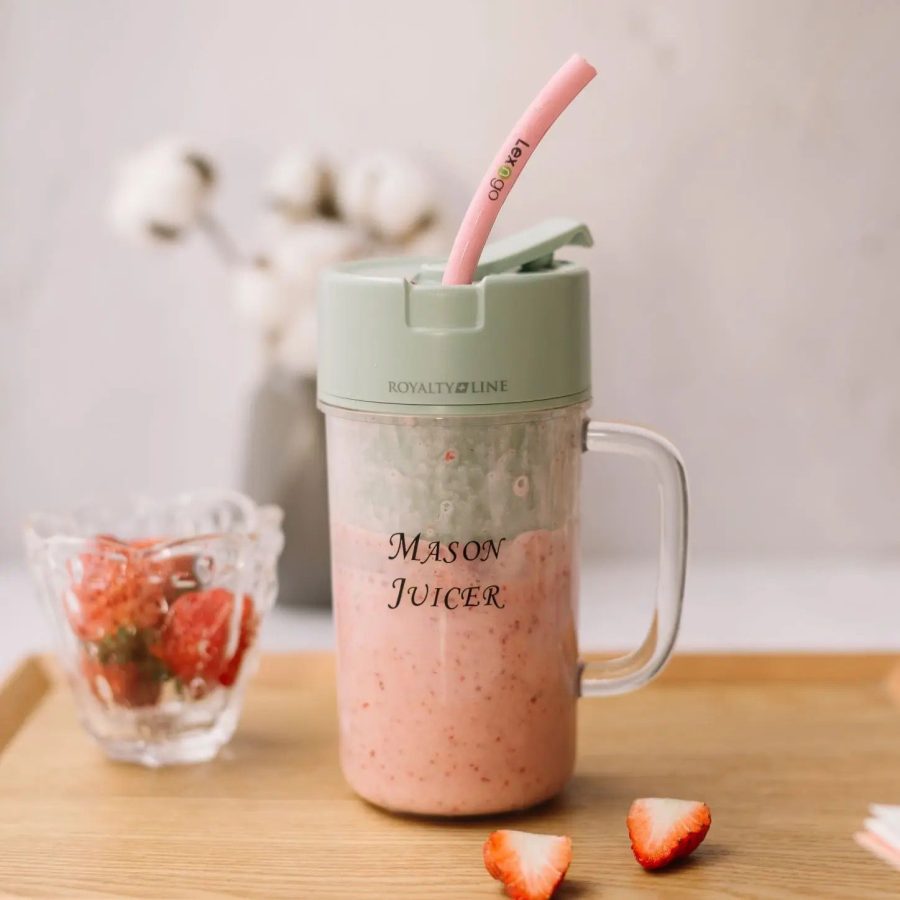 Pink Smoothie Lifestyle Shot